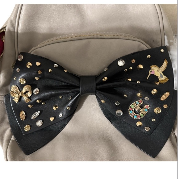 Betsey Johnson Beige Backpack with Embellished Bow - Picture 5 of 6
